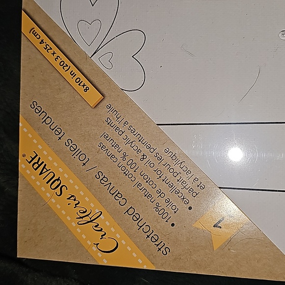 - 3Painting Canvas with Bundle Crayola Washable Paints AND BRUSHES ALL NEW! - Picture 6 of 6